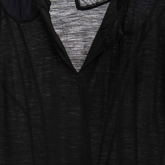 Marc by Marc Jacobs V-Neck T-shirt with Ruffle Hem - Picture 3 of 3